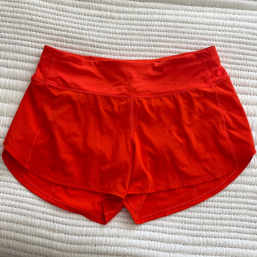 Lululemon Mid Rise Speed Up short, 4"